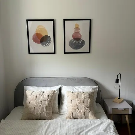 Debina Lounge 20 Apartment *