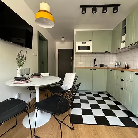 Debina Lounge 20 Apartment *